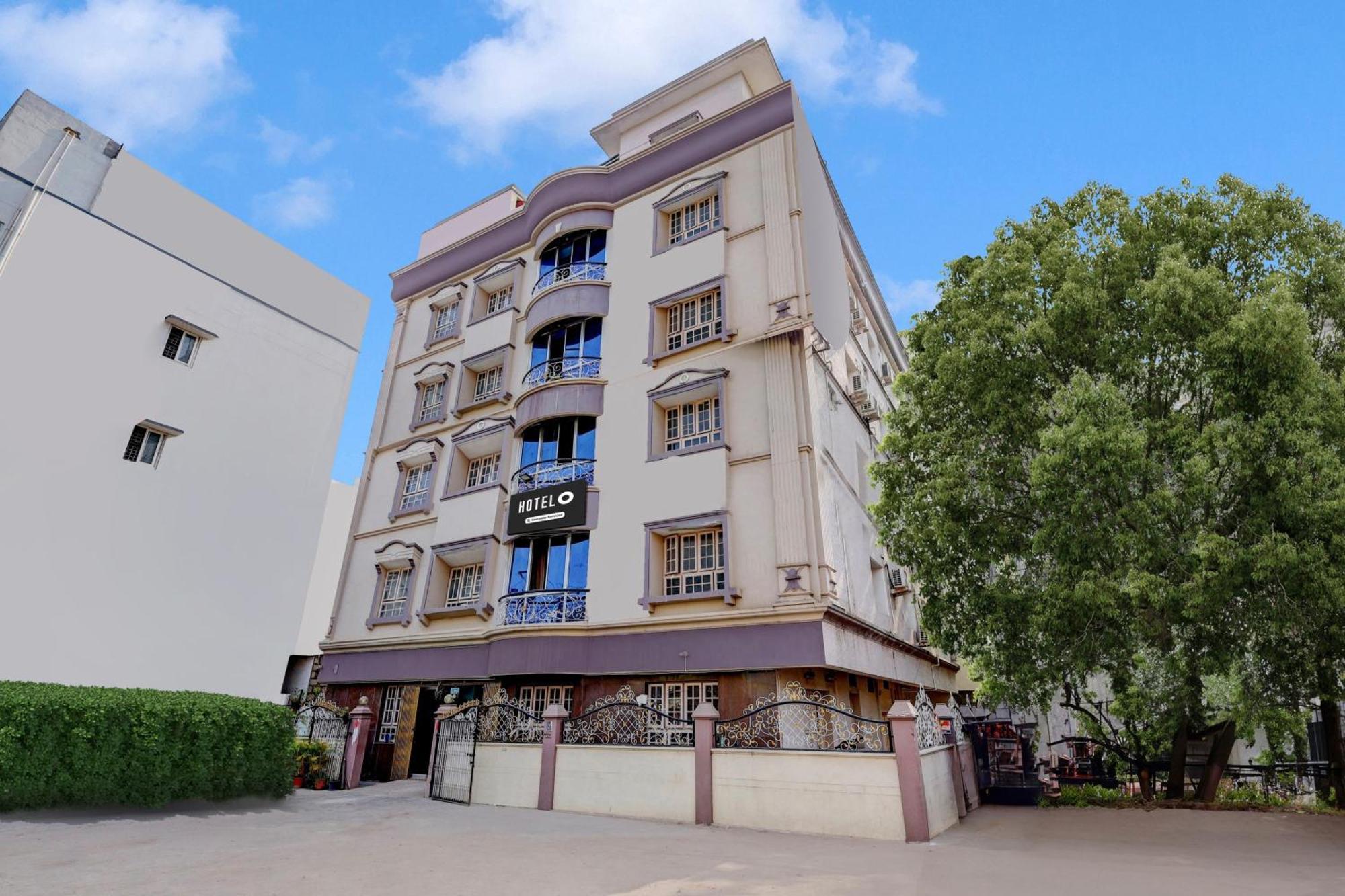 Super Hotel O Kennedy Nagar Near Railway Station 蒂鲁帕蒂 外观 照片